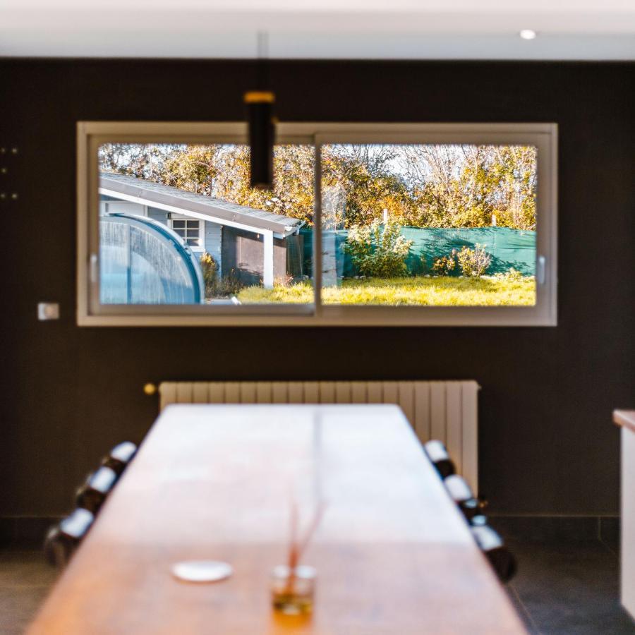 Grande Maison Avec Piscine Et Jacuzzi A La Campagne 代夫勒 外观 照片