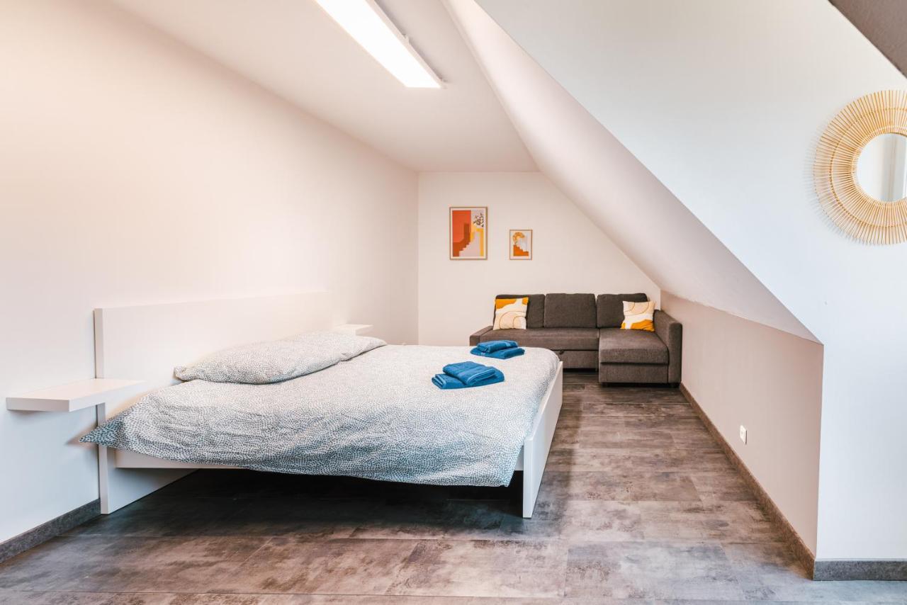 Grande Maison Avec Piscine Et Jacuzzi A La Campagne 代夫勒 外观 照片